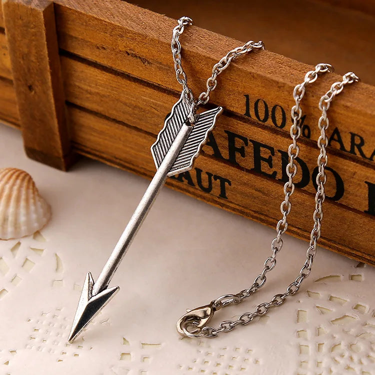 BLACK ARROW NECKLACE PENDANT