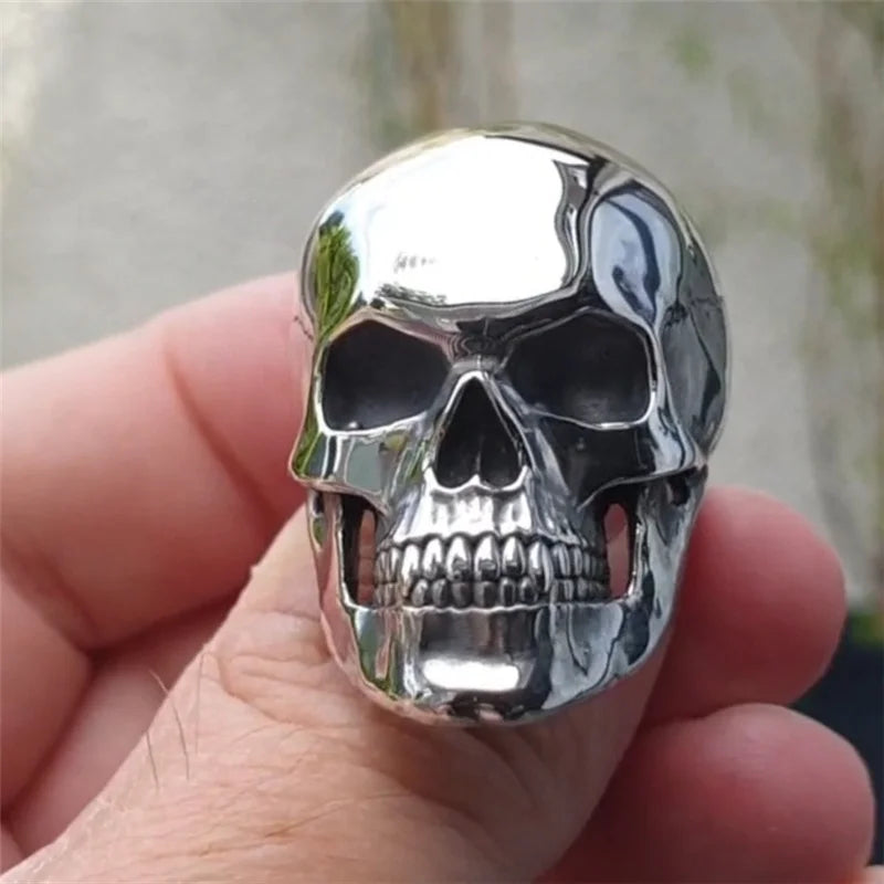 SILVER SKULL SIGNET RING