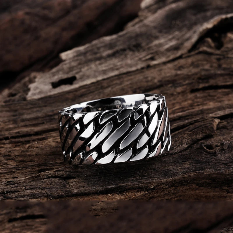 SILVER-TONE CURB RING