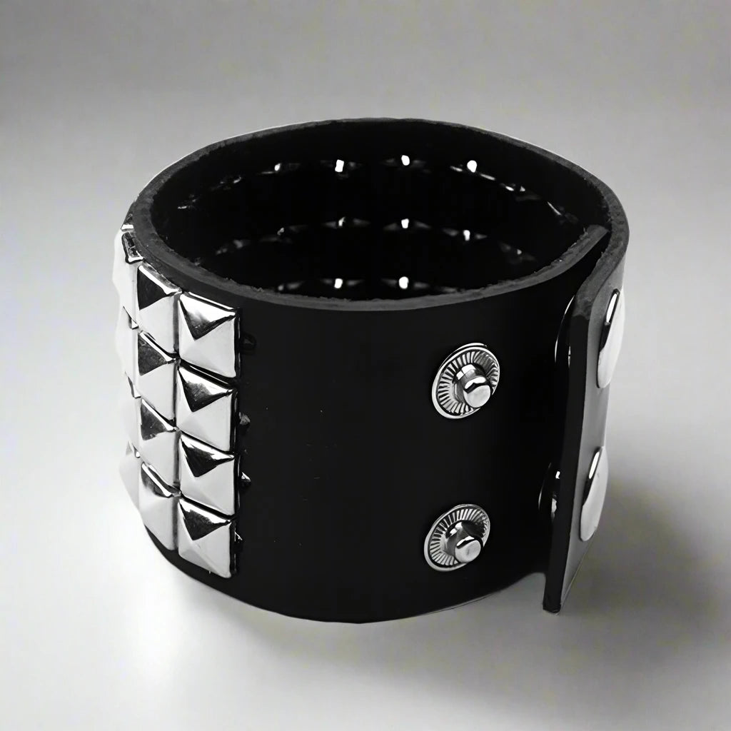 RIVET LEATHER BANGLE