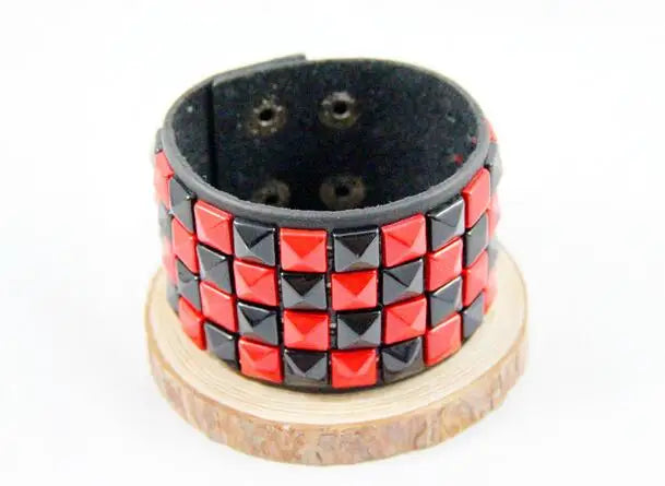 RIVET LEATHER BANGLE