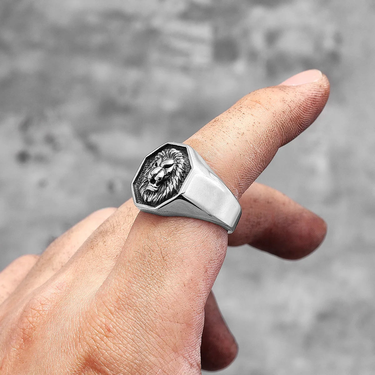 LION KING BIKER RING