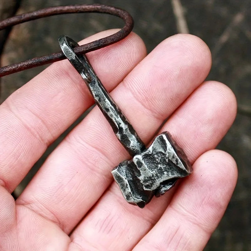 HEAVY THOR HAMMER NECKLACE