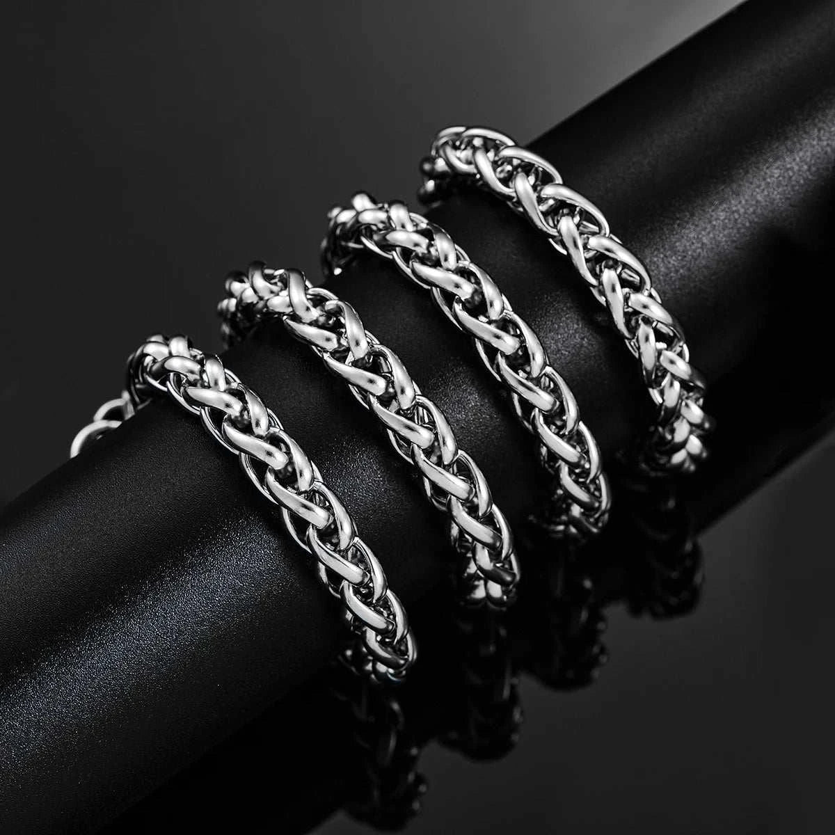 STEEL STACKABLE CHAIN NECKLACE