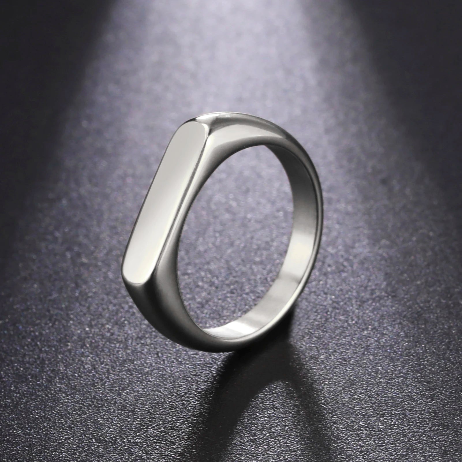 MINIMALIST TRENDY STEEL RING