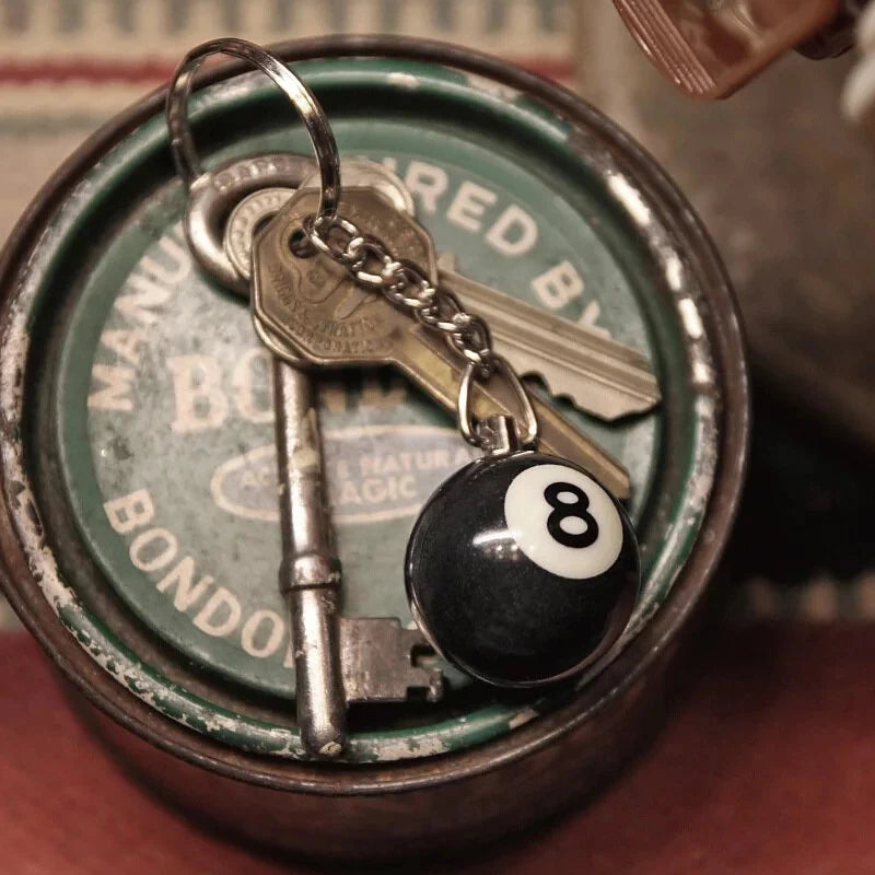 NO 8 BLACK BILLIARD KEYCHAIN