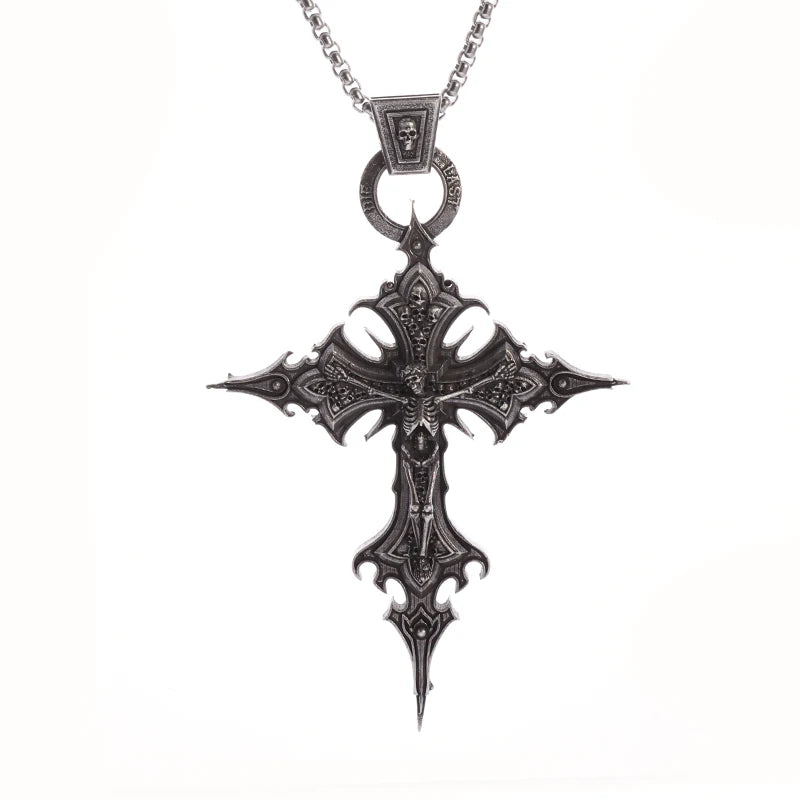 CLASSIC TEMPLAR CROSS NECKLACE