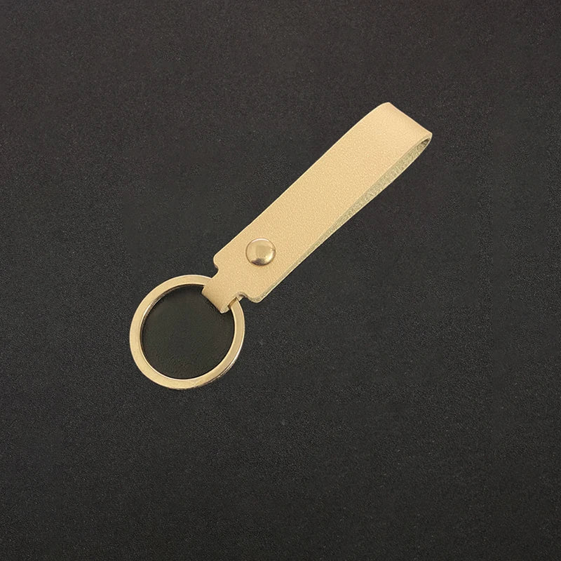 CASUAL DAILY KEYCHAIN