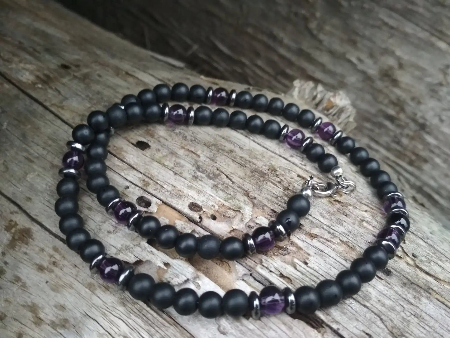 HEMATITE WAVE NECKLACE