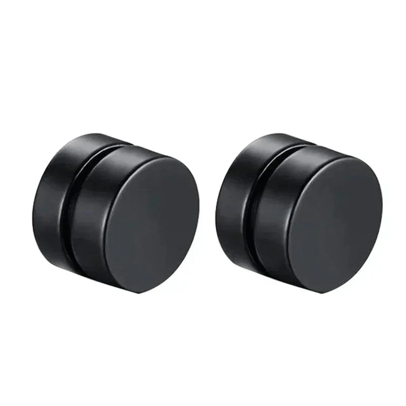 6MM BLACK MAGNETIC EARRING