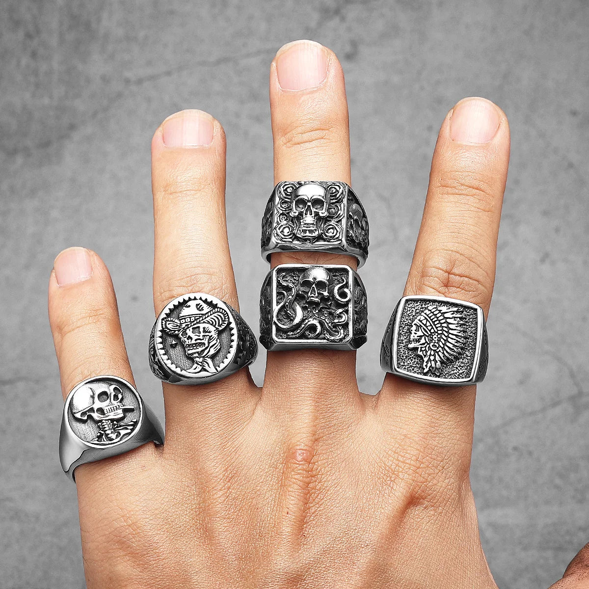 STEEL SKULL SIGNET RING