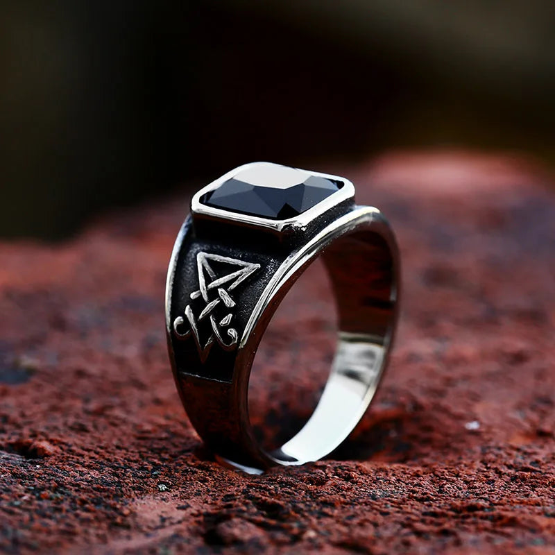 LUCIFER BLACK STONE RING