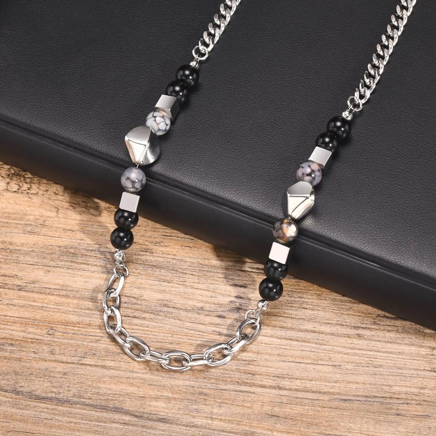 BLACK BEAD CHAIN NECKLACE