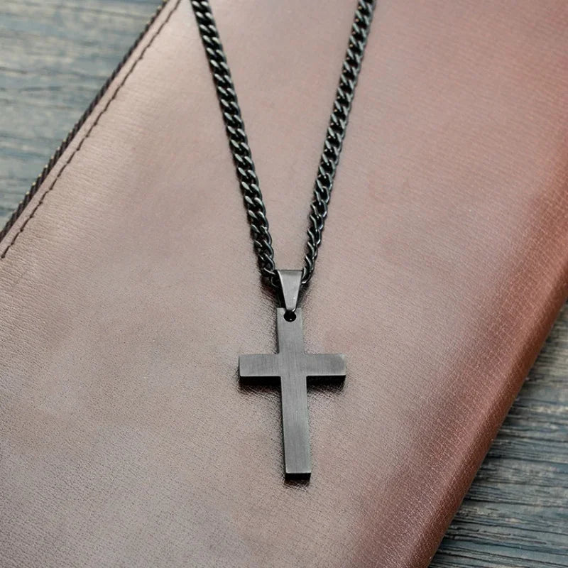 BASIC CROSS NECKLASCE