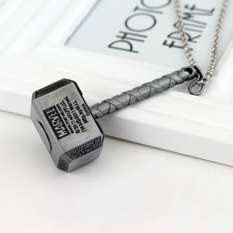 SUPERHERO THOR HAMMER PENDANT