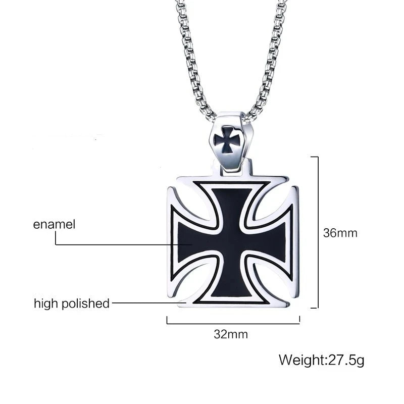 CLASSIC TEMPLAR CROSS NECKLACE