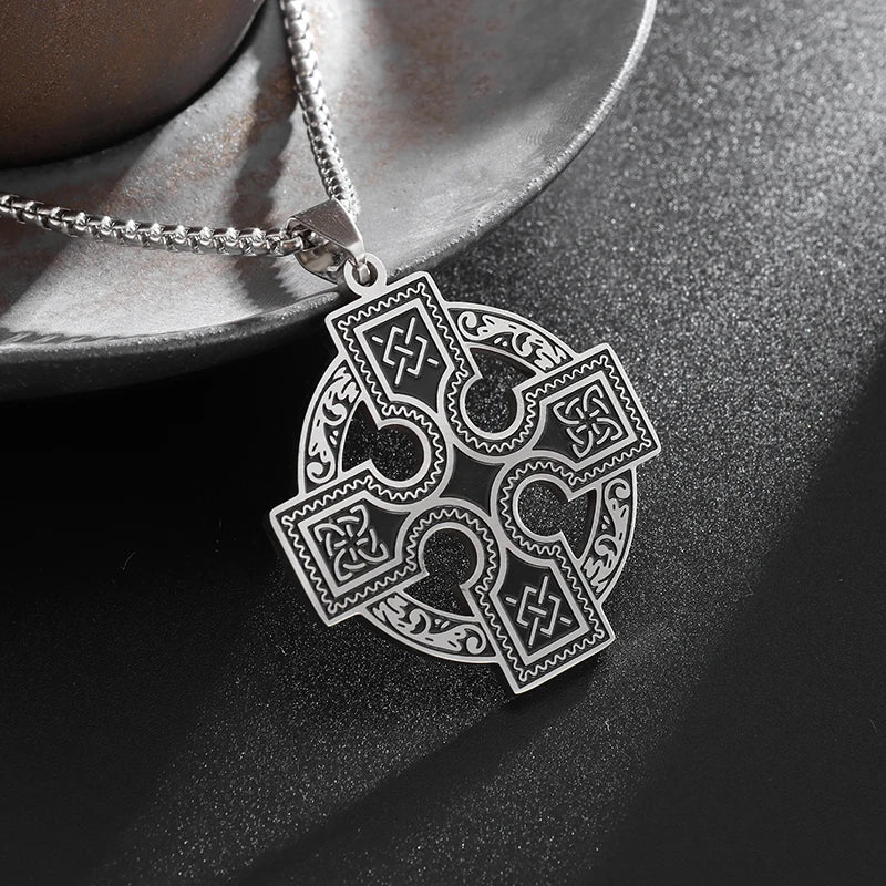 STEEL LIGHTING NECKLACE PENDANT