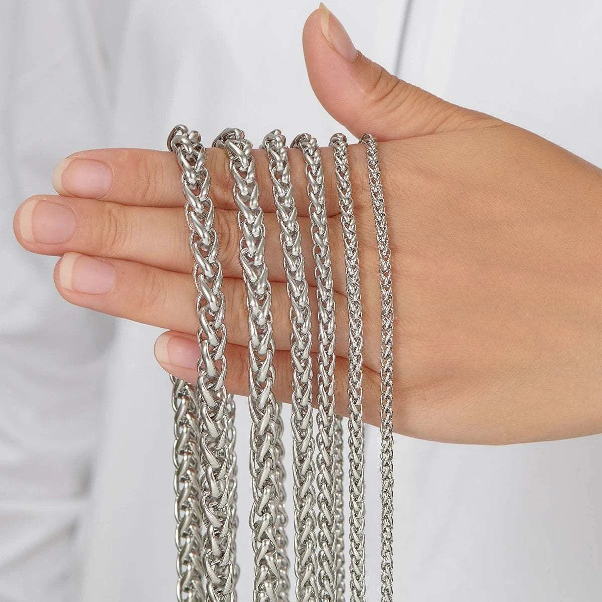 STEEL STACKABLE CHAIN NECKLACE